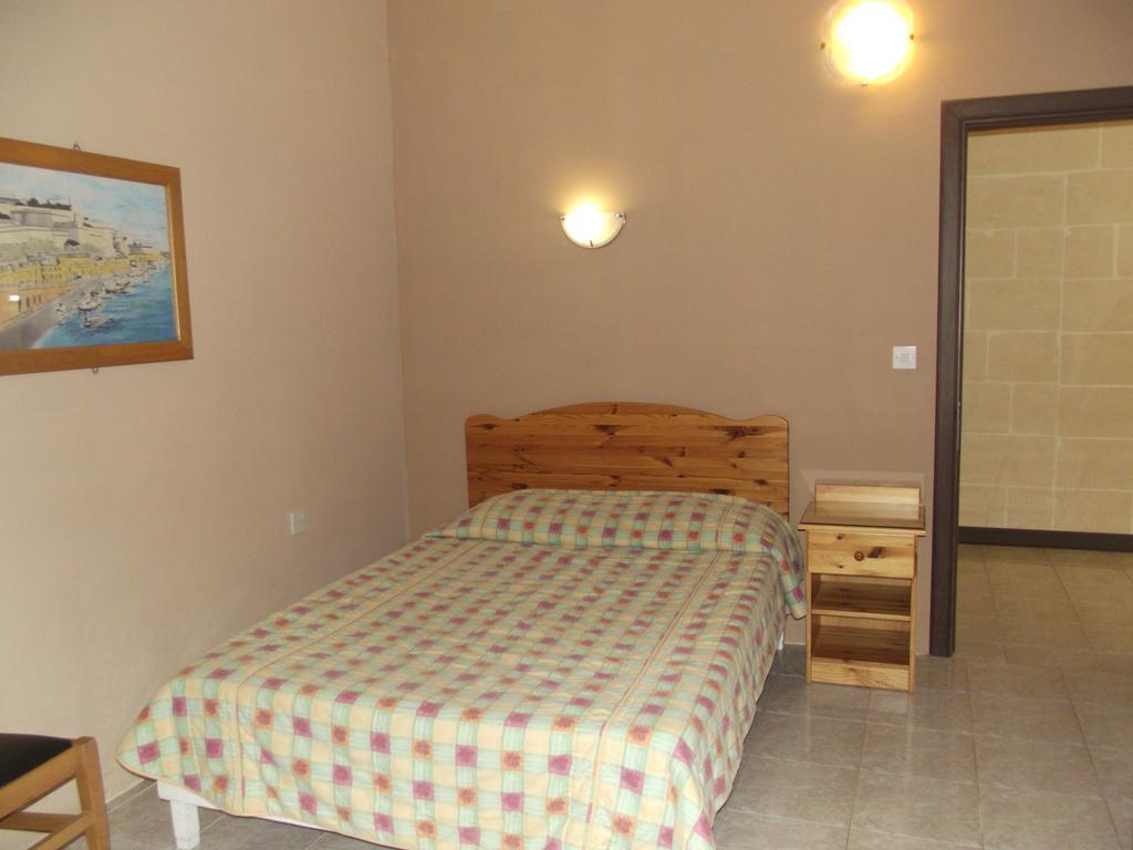 Sunset Seaview Accommodation 마살폰 외부 사진