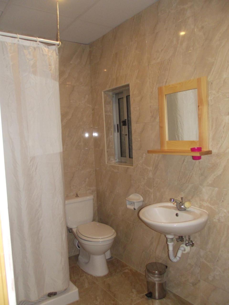 Sunset Seaview Accommodation 마살폰 외부 사진