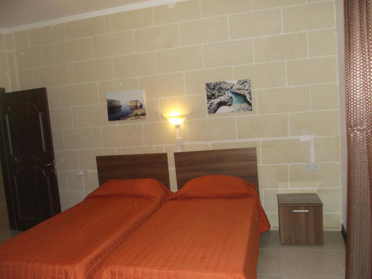 Sunset Seaview Accommodation 마살폰 외부 사진